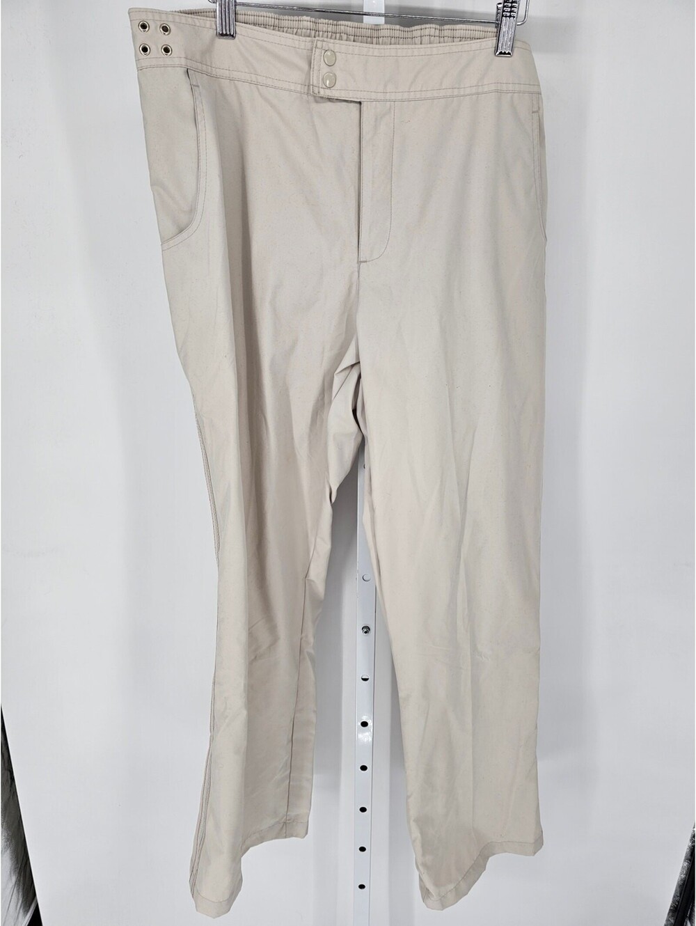 Wilson Mens Sz XL Loose Fit Athletic Pants Light Tan Beige